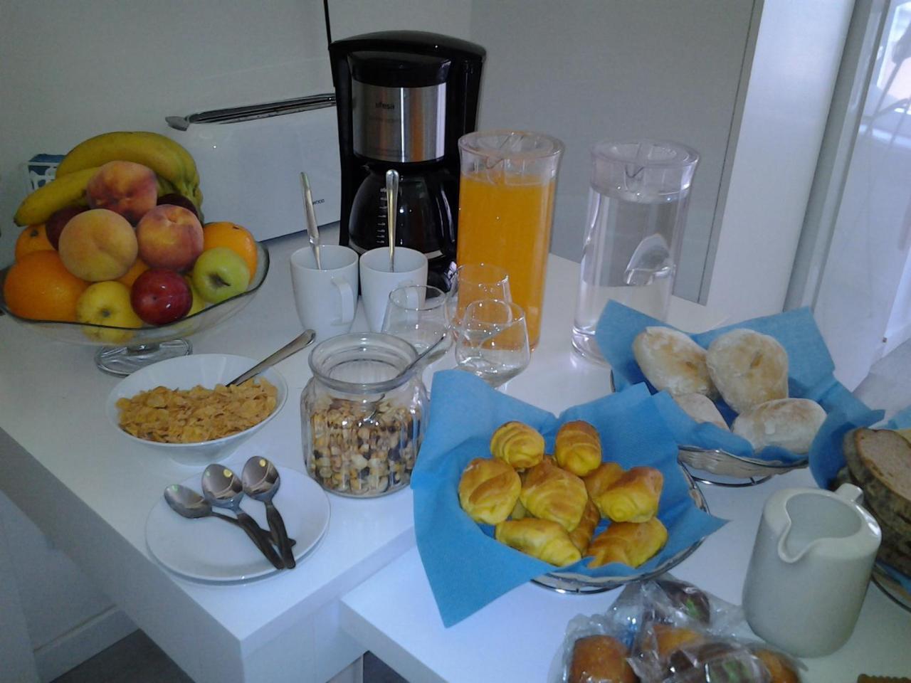 Inn-Chiado Restauradores Prime Suites Lissabon Buitenkant foto